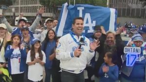 Los Angeles tưng bừng mừng chiến thắng World Series của Dodgers 6 Los Angeles tưng bừng mừng chiến thắng World Series của Dodgers