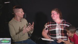 Mẹ 4 con ở Houston gặp khó vì trợ cấp SNAP bị chậm 36 Mẹ 4 con ở Houston gặp khó vì trợ cấp SNAP bị chậm