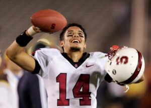 Stanford Cardinal Tái Bổ Nhiệm Huấn Luyện Viên Bóng Bầu Dục Tavita Pritchard