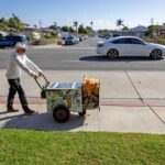 Người bán kem Cali bị trục xuất sau lời tạm biệt gây xúc động 29 Người bán kem Cali bị trục xuất sau lời tạm biệt gây xúc động