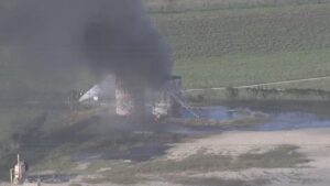 Báo Động Cháy Kho Chứa Xăng Dầu Ở Klein, Texas