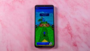 Điện thoại giá rẻ dịp Black Friday: Nên mua hay nên tránh?