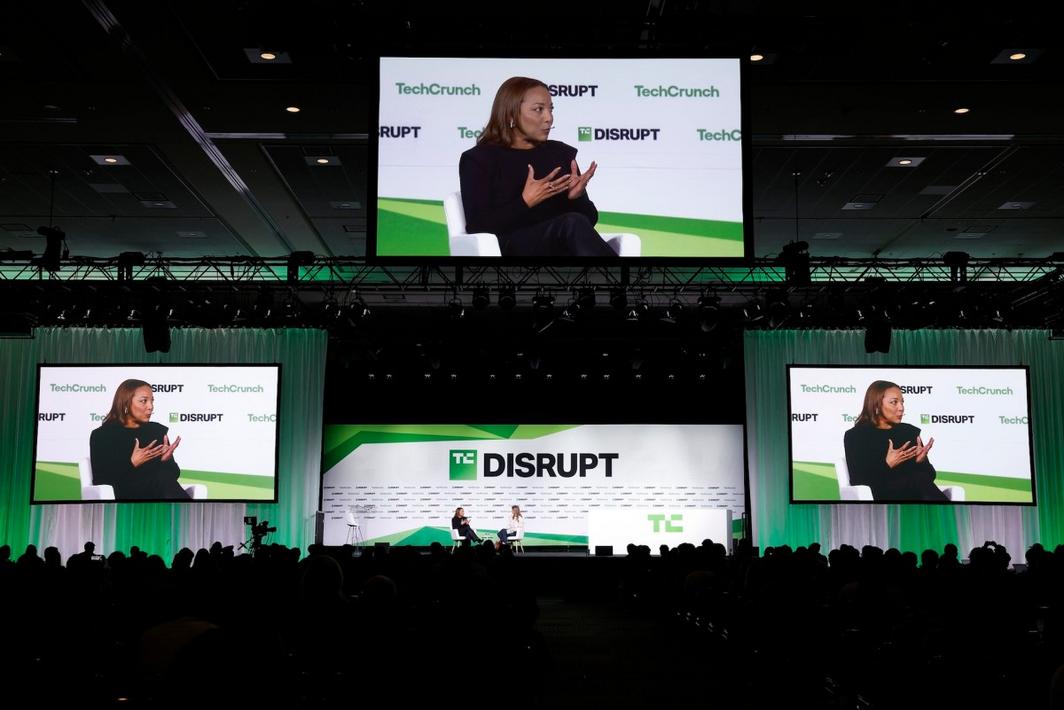 TechCrunch Mobility: Tổng hợp diễn biến tại TechCrunch Disrupt 2025 1 tekedra many views disrupt