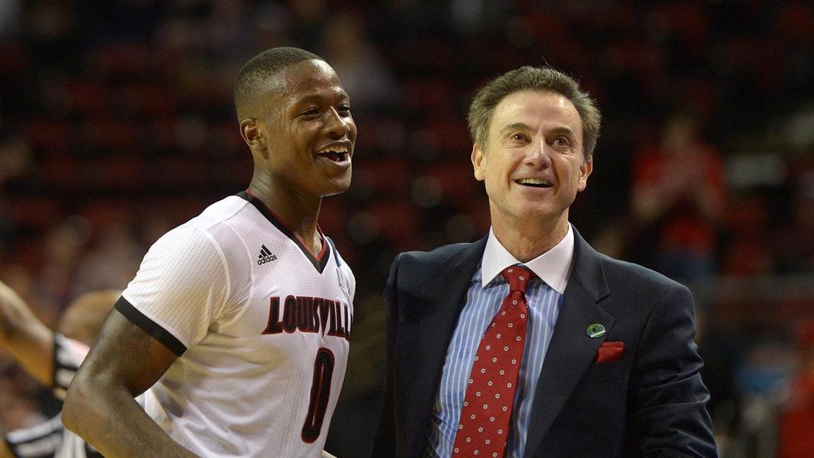 Rick Pitino liên hệ Terry Rozier sau cáo trạng cờ bạc 1 terry rozier rick pitino 11725