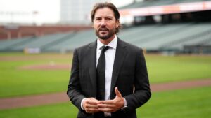 Cựu HLV Bóng Chày Tennessee Tony Vitello Phàn Nàn Về Kỷ Nguyên NIL: 'Đó Chỉ Là Một Sự Hỗn Loạn' 5 Cựu HLV Bóng Chày Tennessee Tony Vitello Phàn Nàn Về Kỷ Nguyên NIL: ‘Đó Chỉ Là Một Sự Hỗn Loạn’