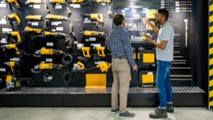 Lowe's Bán Sớm Black Friday: Dụng Cụ DeWalt, Craftsman, Kobalt Giảm Đến 50% 13 Lowe’s Bán Sớm Black Friday: Dụng Cụ DeWalt, Craftsman, Kobalt Giảm Đến 50%