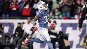 New England Patriots đánh bại New York Jets 27-14, đảm bảo mùa giải có thành tích thắng 7 New England Patriots đánh bại New York Jets 27-14, đảm bảo mùa giải có thành tích thắng