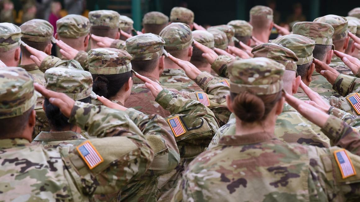 usa military troops as lv