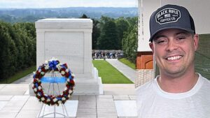 Cựu quân nhân 'MandatoryFunDay' kêu gọi sự đồng lòng cho cựu chiến binh 12 Cựu quân nhân ‘MandatoryFunDay’ kêu gọi sự đồng lòng cho cựu chiến binh