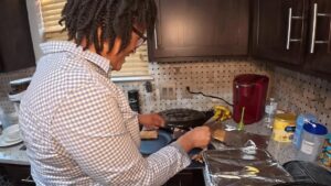 Tổ chức từ thiện cứu gia đình vô gia cư khỏi bị chia cắt 8 Tổ chức từ thiện cứu gia đình vô gia cư khỏi bị chia cắt