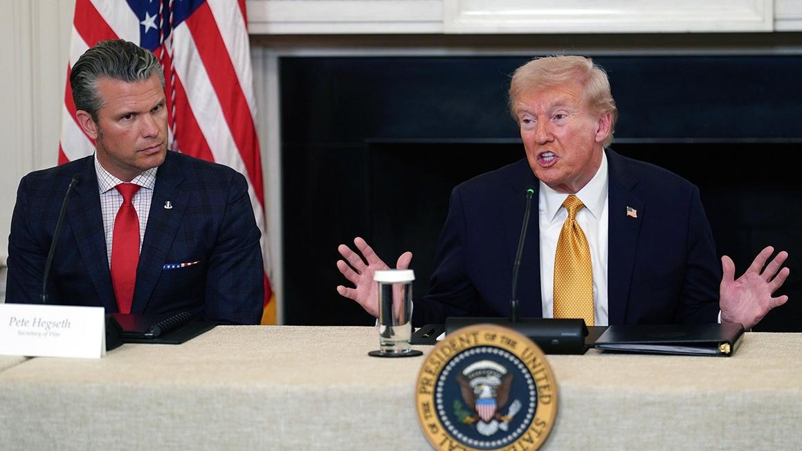 Chính phủ Trump tăng cường nỗ lực ngăn chặn bạo lực nhắm vào người theo đạo tại Nigeria 1 war secretary pete hegseth president donald trump oct 2025