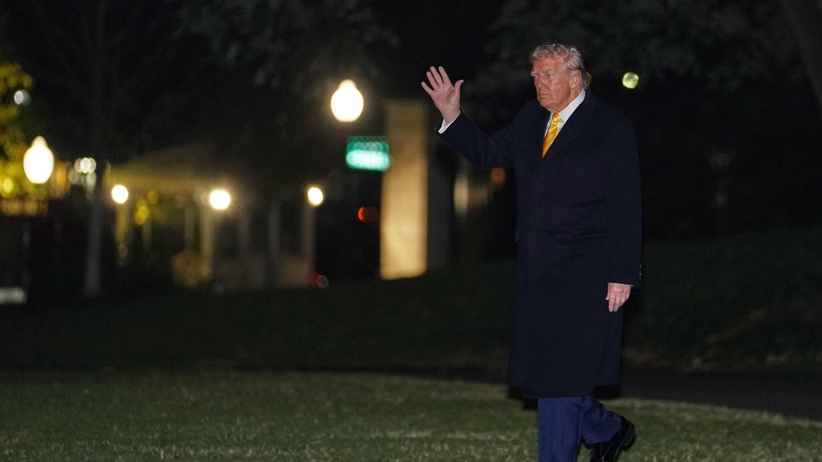 Phân tích mới cho thấy ngày càng nhiều người tiêu dùng Mỹ gặp khó khăn trong việc thanh toán hóa đơn tiện ích 1