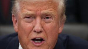 Tổng Thống Trump cho biết đã ngăn chặn một cuộc chiến giữa Campuchia và Thái Lan 17 Tổng Thống Trump cho biết đã ngăn chặn một cuộc chiến giữa Campuchia và Thái Lan