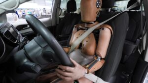 Bộ Giao Thông Hoa Kỳ Công Nhận Hình Nộm Tai Nạn Mẫu Mới Giống Phụ Nữ Hơn