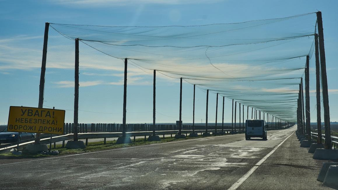 Kherson: Thành phố Ukraine biến thành 'cuộc đi săn người' vì máy bay không người lái của Nga 1