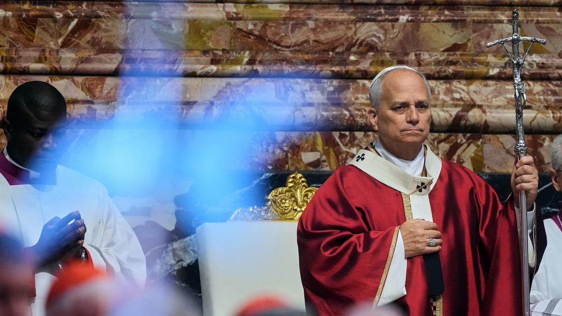 Đức Giáo Hoàng kêu gọi 'suy ngẫm sâu sắc' về việc đối xử với người di dân bị giam giữ tại Hoa Kỳ 1