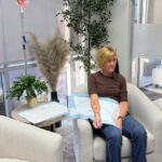 Người Mỹ đang tự tiêm các peptide chưa được chứng minh, được bán bởi những người có ảnh hưởng và đồng minh của RFK Jr.