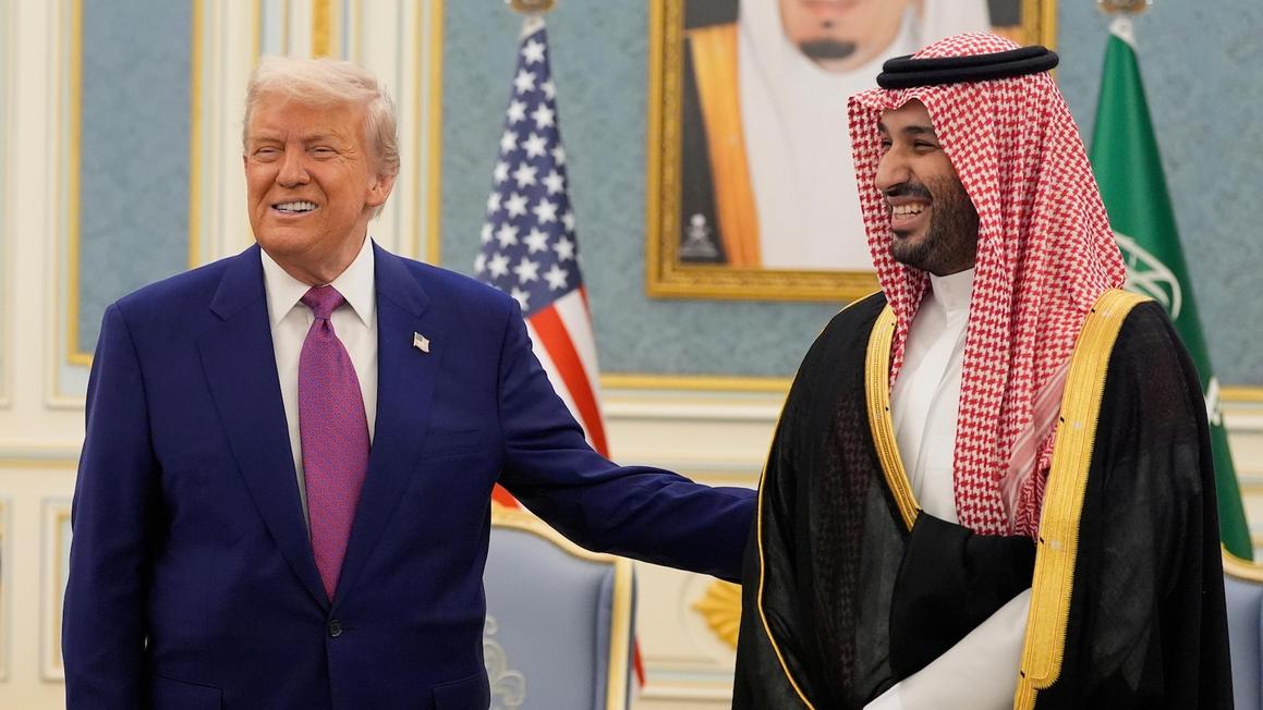 Tổng Thống Donald Trump chào đón Thái tử Saudi Arabia tại Washington 1
