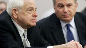 Luật Sư Vụ Kiện Tập Thể Stan Chesley Qua Đời Tại Ohio 9 Luật Sư Vụ Kiện Tập Thể Stan Chesley Qua Đời Tại Ohio