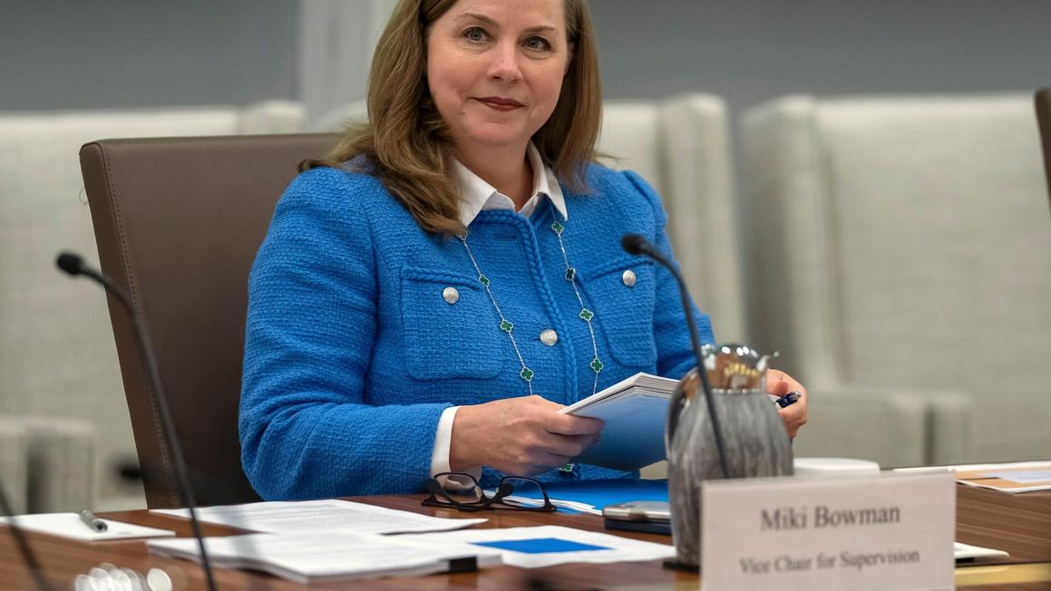 FED ra chỉ đạo mới về giám sát ngân hàng 1