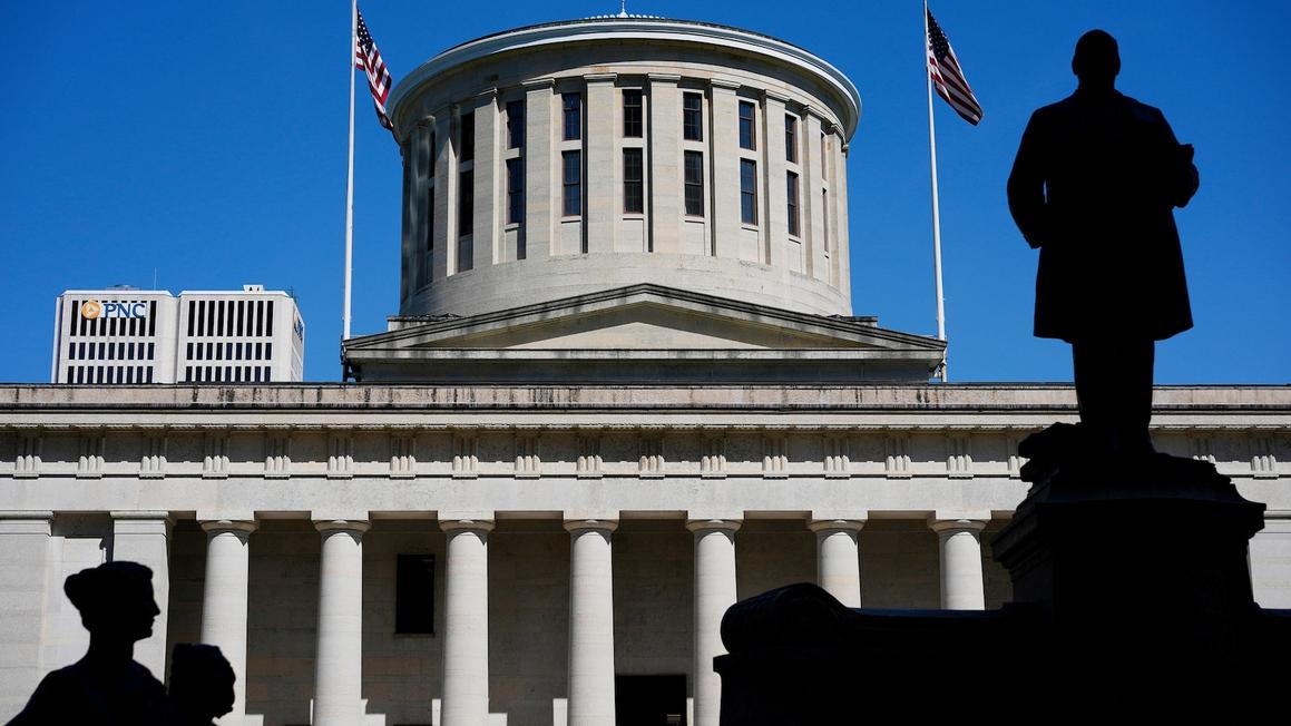 Tòa Phúc Thẩm Hoa Kỳ ủng hộ nhóm phụ huynh trong vụ kiện về chính sách đại từ nhân xưng của học khu Ohio 1