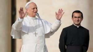 Đức Giáo Hoàng ủng hộ các Giám mục Mỹ chỉ trích chính sách di trú của Tổng Thống Donald Trump 6 Đức Giáo Hoàng ủng hộ các Giám mục Mỹ chỉ trích chính sách di trú của Tổng Thống Donald Trump