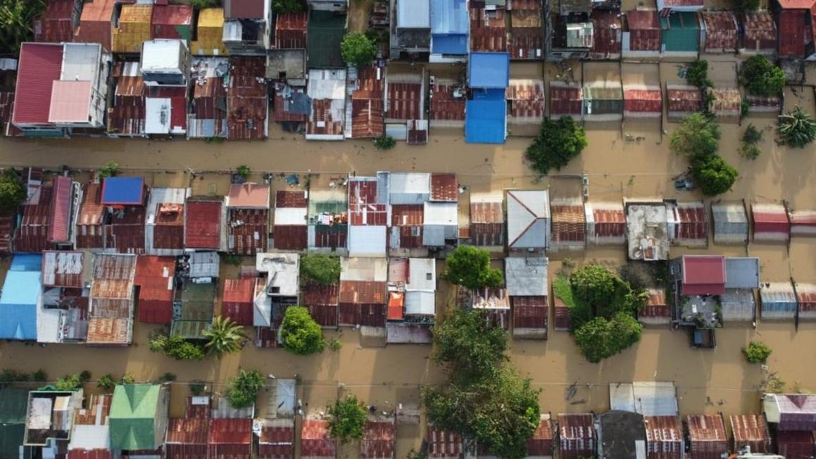 Đài Loan sơ tán 8.300 người và đóng cửa trường học trước khi bão nhiệt đới quét qua đảo 1