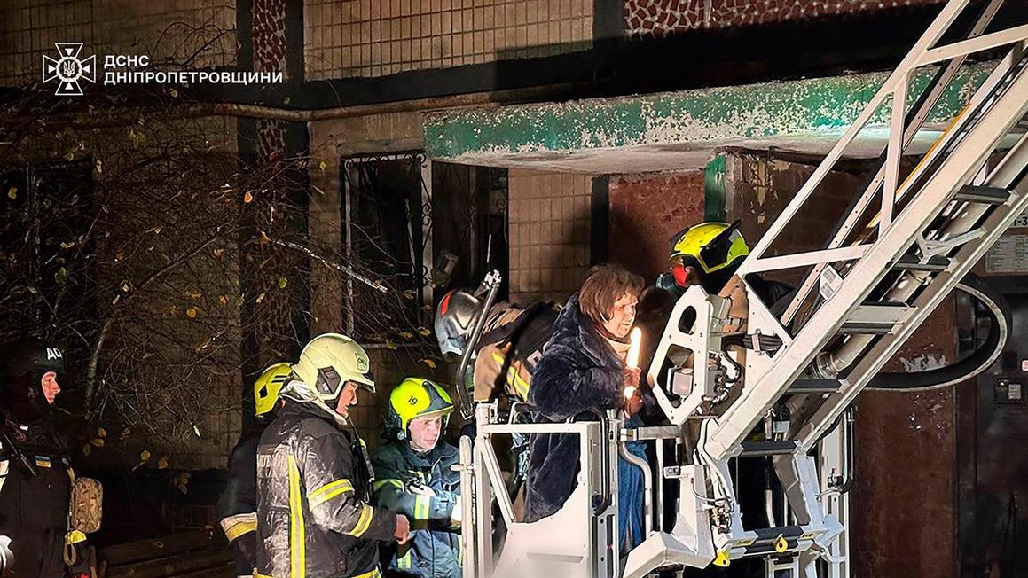 Ukraine: Drone Nga tấn công tòa nhà, 3 người thiệt mạng 1