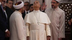 Đức Giáo Hoàng Leo XIV thăm Nhà thờ Hồi giáo Xanh trong chuyến công du Thổ Nhĩ Kỳ 17 Đức Giáo Hoàng Leo XIV thăm Nhà thờ Hồi giáo Xanh trong chuyến công du Thổ Nhĩ Kỳ