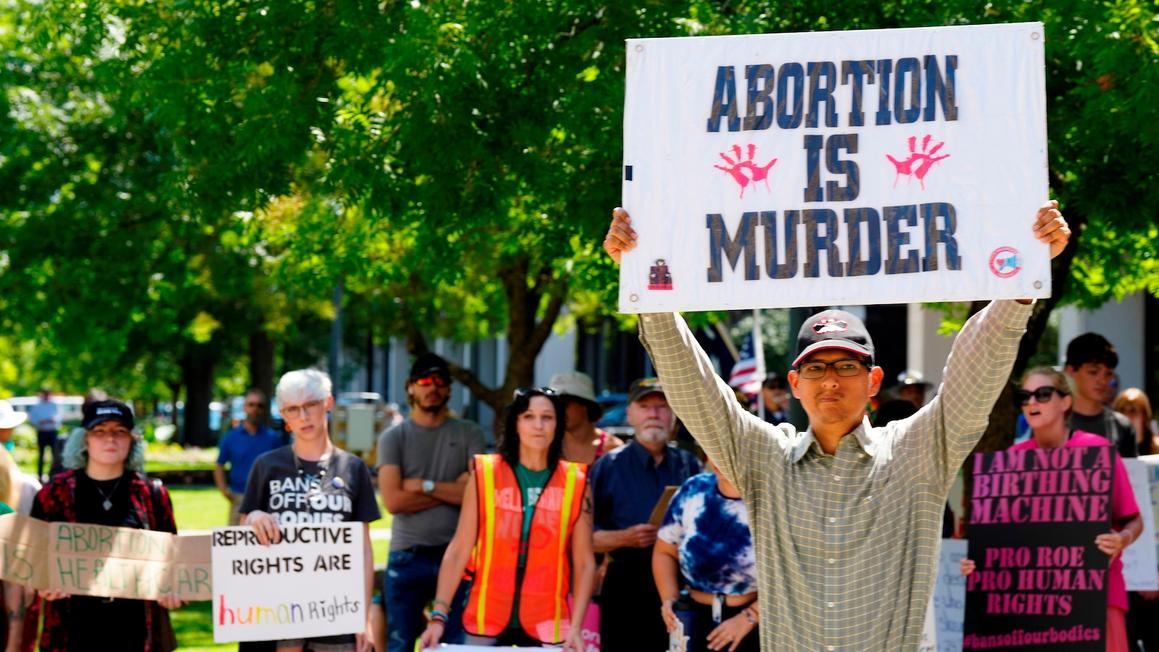 South Carolina xem xét dự luật hạn chế phá thai hà khắc nhất 1