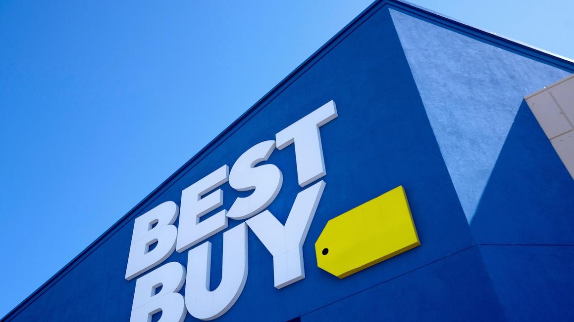 Best Buy lạc quan về doanh thu mùa mua sắm cuối năm 1