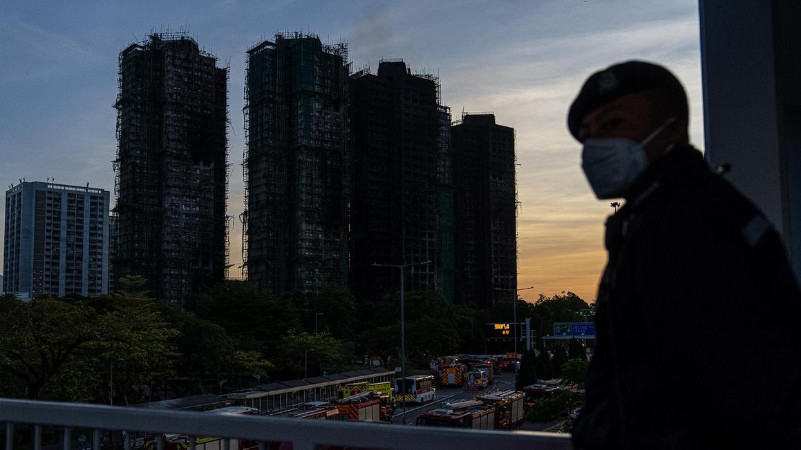 Cháy chung cư ở Hồng Kông: 94 người thiệt mạng 1