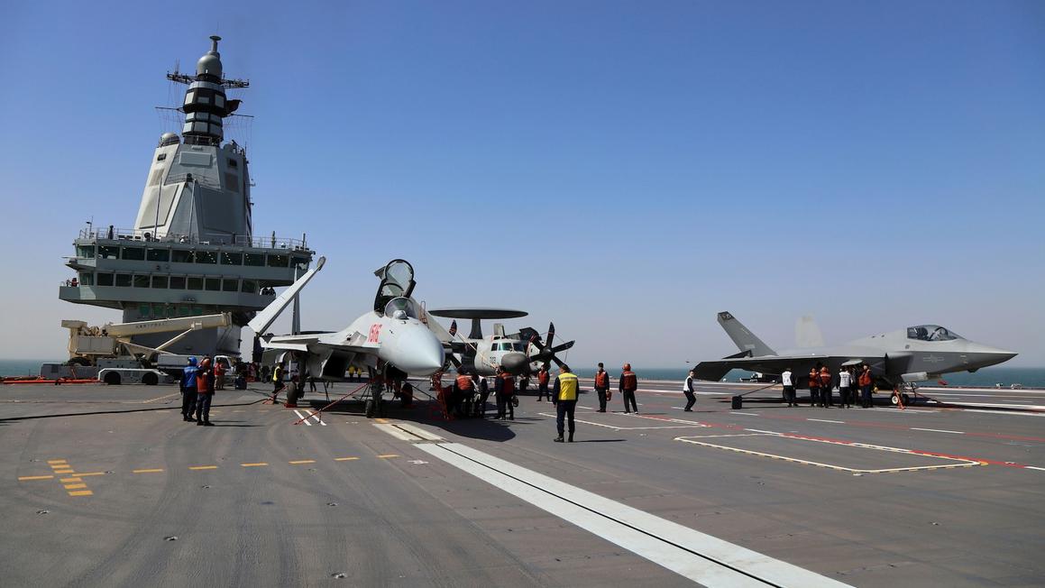 Trung Quốc ra mắt tàu sân bay mới, thách thức quyền lực của Mỹ ở Thái Bình Dương 1