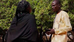 Phụ huynh ở Nigeria kêu gọi chính phủ giải cứu con em bị bắt cóc 19 Phụ huynh ở Nigeria kêu gọi chính phủ giải cứu con em bị bắt cóc