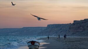 Tấn công tàu ngoài khơi Somalia bằng súng phóng lựu 5 Tấn công tàu ngoài khơi Somalia bằng súng phóng lựu