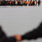 Chính phủ Anh sửa đổi hệ thống tị nạn, đối mặt "bão táp" chính trị về di cư 37 Chính phủ Anh sửa đổi hệ thống tị nạn, đối mặt “bão táp” chính trị về di cư