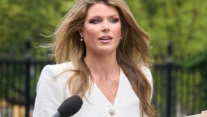 Thẩm phán sẽ nghe lập luận bác bỏ việc bổ nhiệm công tố viên truy tố đối thủ của Tổng Thống Donald Trump 21 Thẩm phán sẽ nghe lập luận bác bỏ việc bổ nhiệm công tố viên truy tố đối thủ của Tổng Thống Donald Trump