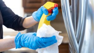 Hóa chất tẩy rửa thông thường liên quan đến sự gia tăng bệnh gan tại Mỹ, các nhà nghiên cứu cho biết 13 Hóa chất tẩy rửa thông thường liên quan đến sự gia tăng bệnh gan tại Mỹ, các nhà nghiên cứu cho biết