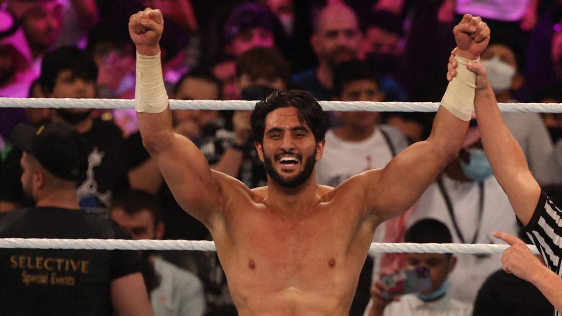 Ngôi sao đấu vật ăn mừng cái chết của Dick Cheney 1 wwe mansoor 110525 1