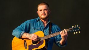 Zach Bryan Thừa Nhận Nổi Tiếng Nhanh Sau Thập Kỷ Phục Vụ Quân Đội Dẫn Đến Nghiện Rượu 8 Zach Bryan Thừa Nhận Nổi Tiếng Nhanh Sau Thập Kỷ Phục Vụ Quân Đội Dẫn Đến Nghiện Rượu