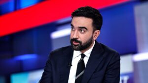 Dân Biểu Khẳng Định Phe Dân Chủ Thay Đổi Lập Trường, Ủng Hộ Chương Trình Xã Hội Chủ Nghĩa của Ứng Viên Thị Trưởng NYC 21 Dân Biểu Khẳng Định Phe Dân Chủ Thay Đổi Lập Trường, Ủng Hộ Chương Trình Xã Hội Chủ Nghĩa của Ứng Viên Thị Trưởng NYC