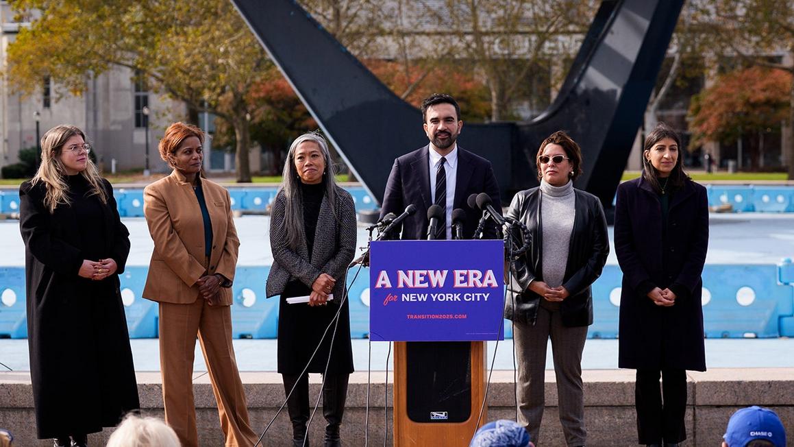 Mamdani chọn nhân sự nội bộ đảng để dẫn dắt chuyển giao, dù từng hứa ‘lật sang trang mới’ cho Dân Chủ New York 1 zohran mamdani transition team