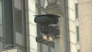 Camera bắn tốc độ sẽ được lắp đặt tại Oakland từ Tháng Giêng