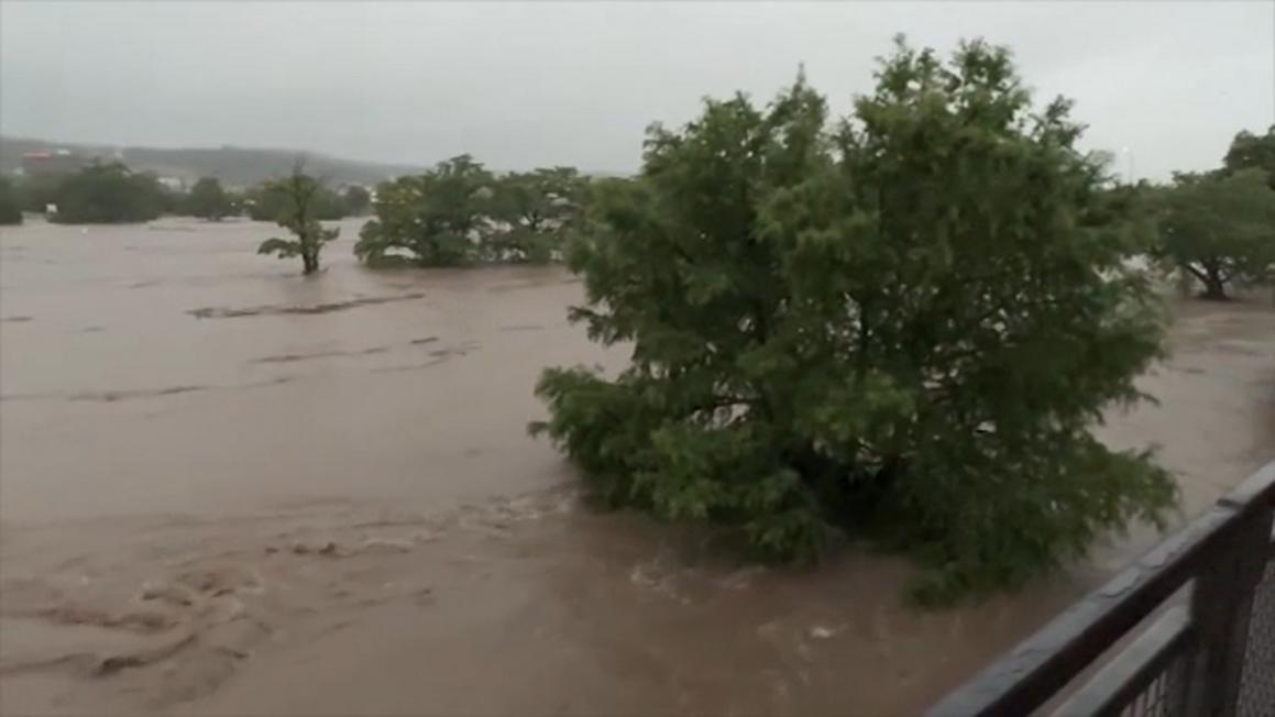 Cuộc gọi 911 từ Quận Kerr bị lũ lụt tàn phá ở Texas đã được công bố: 'Bi thương' 1 17043898 070925 ktrk kerr county warning system sw img