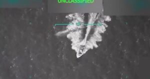 Bất an gia tăng về tính hợp pháp của các vụ tấn công tàu thuyền của Mỹ tại vùng Caribe