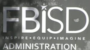 FBISD Họp khẩn cấp về việc phân vùng lại khu vực trường học 32 FBISD Họp khẩn cấp về việc phân vùng lại khu vực trường học