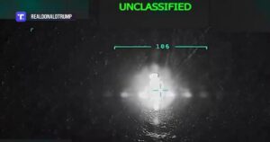 Chỉ huy Hải quân biện minh cho quyết định tấn công thuyền buôn ma túy hai lần