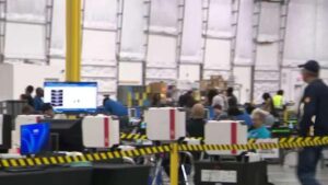 Kết quả bầu cử sơ bộ: Bà Salinas dẫn trước trong cuộc đua Hội đồng Thành phố Houston 32 Kết quả bầu cử sơ bộ: Bà Salinas dẫn trước trong cuộc đua Hội đồng Thành phố Houston