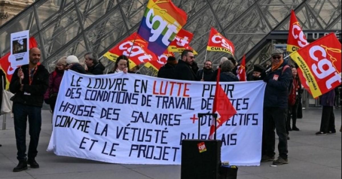 Công nhân bảo tàng Louvre đình công vì điều kiện làm việc 1 1765875255689 f vert brk louvre strike 251216 720x1280