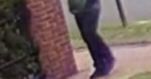 Thông tin mới về cuộc điều tra tại Đại học Brown 32 Thông tin mới về cuộc điều tra tại Đại học Brown